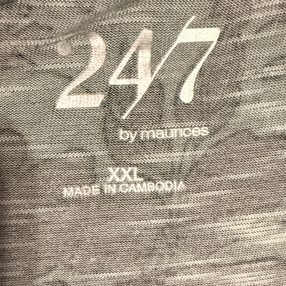 Maurices Dark Green Floral Short Sleeve Tee with Black Floral Print - Picture 4 of 4